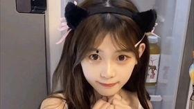 黄衣吃瓜视频是什么,网络热传背后的故事