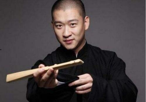 德云社公然吃瓜事件视频,视频曝光引发网友热议